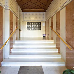 Gulbenkian Apartment