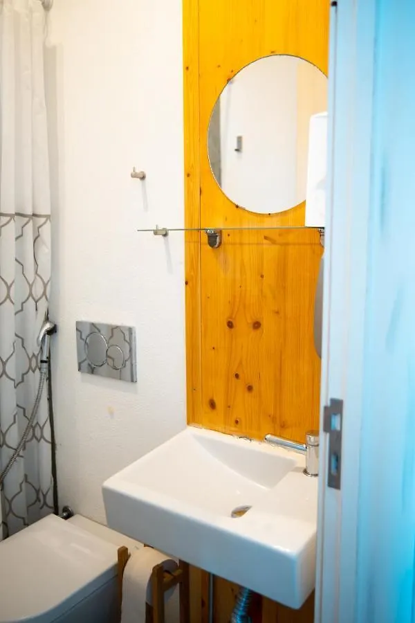 Wax Hostel Faro